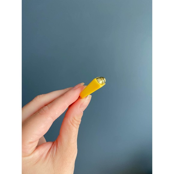 y2k yellow/gold square chunky bar ring, 8 - Picture 5 of 6